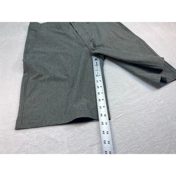 Salt Life SLX-QD Vaper Stretch Men's Shorts Size 30 Color Gray (0101) - Picture 3 of 5